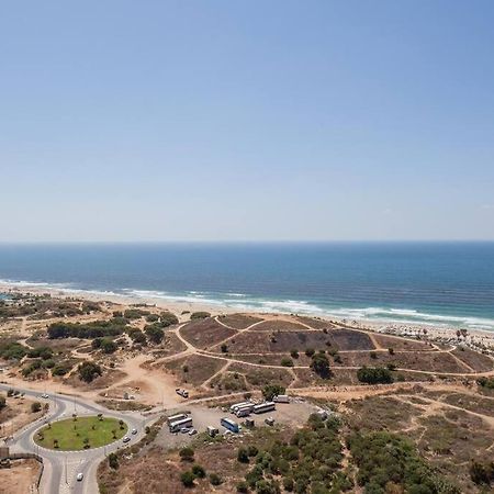 O&O Group- Magical 4Br Apt With Panoramic Sea View Bat Jám Kültér fotó