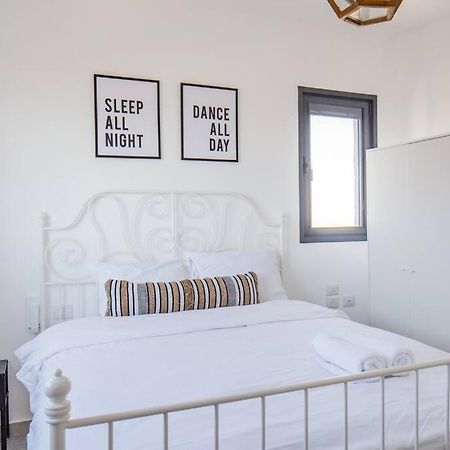 O&O Group- Magical 4Br Apt With Panoramic Sea View Bat Jám Kültér fotó