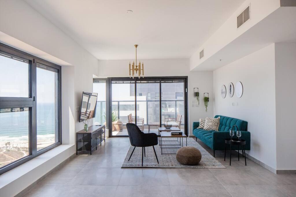 O&O Group- Magical 4Br Apt With Panoramic Sea View Bat Jám Kültér fotó