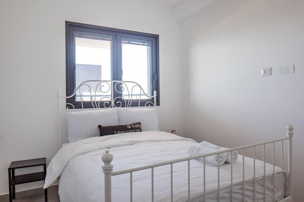 O&O Group- Magical 4Br Apt With Panoramic Sea View Bat Jám Kültér fotó
