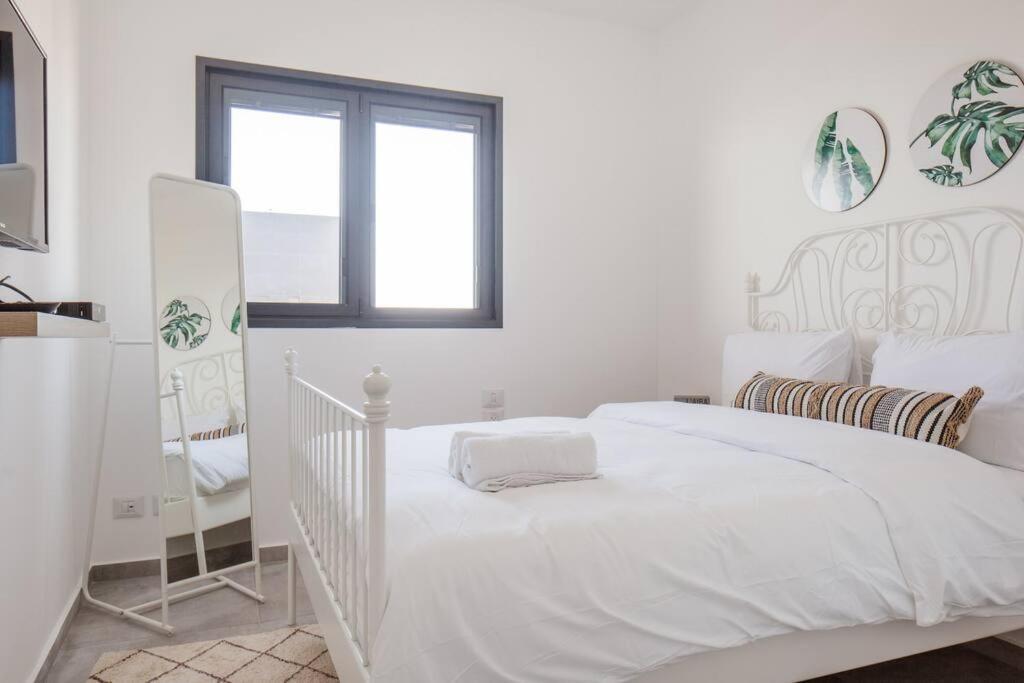 O&O Group- Magical 4Br Apt With Panoramic Sea View Bat Jám Kültér fotó