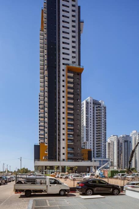 O&O Group- Magical 4Br Apt With Panoramic Sea View Bat Jám Kültér fotó